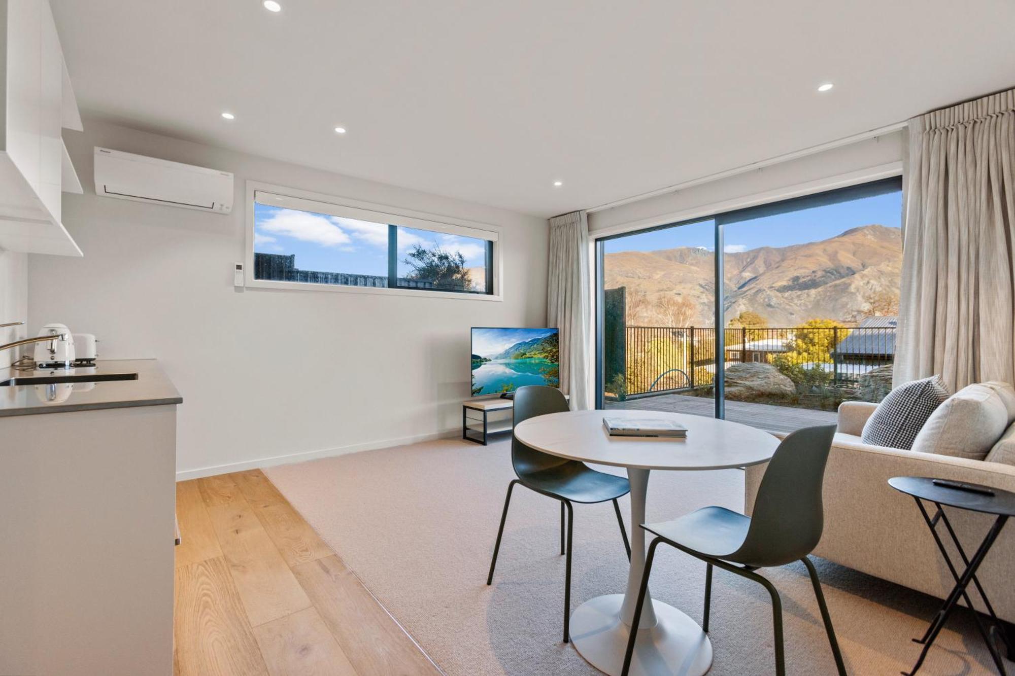 Guest House With Mountain Views Wanaka Eksteriør bilde
